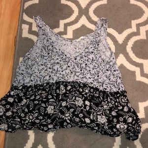 An Aeropostale flower tank